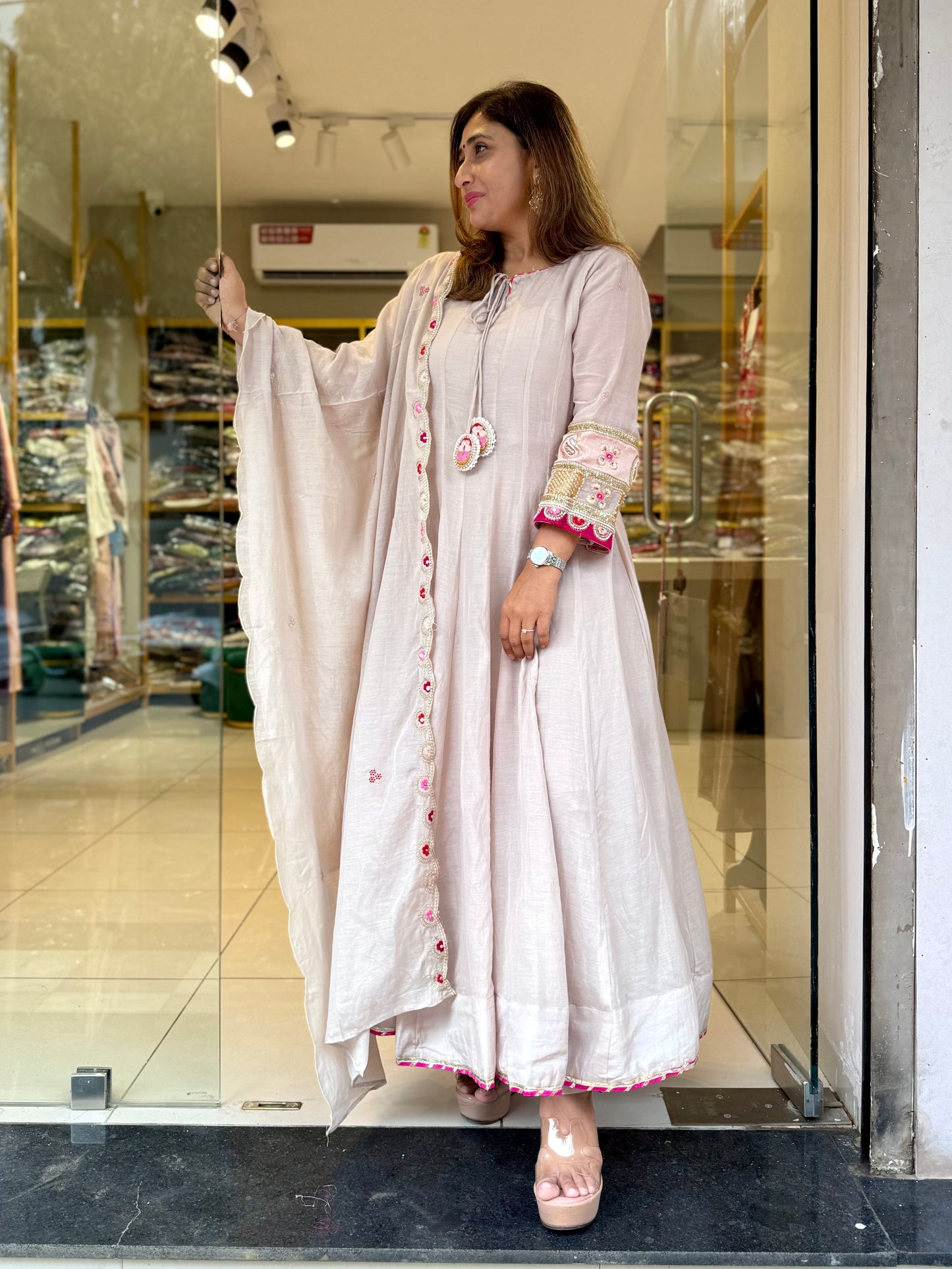 Shoulder kali mul chanderi suit- Pastel