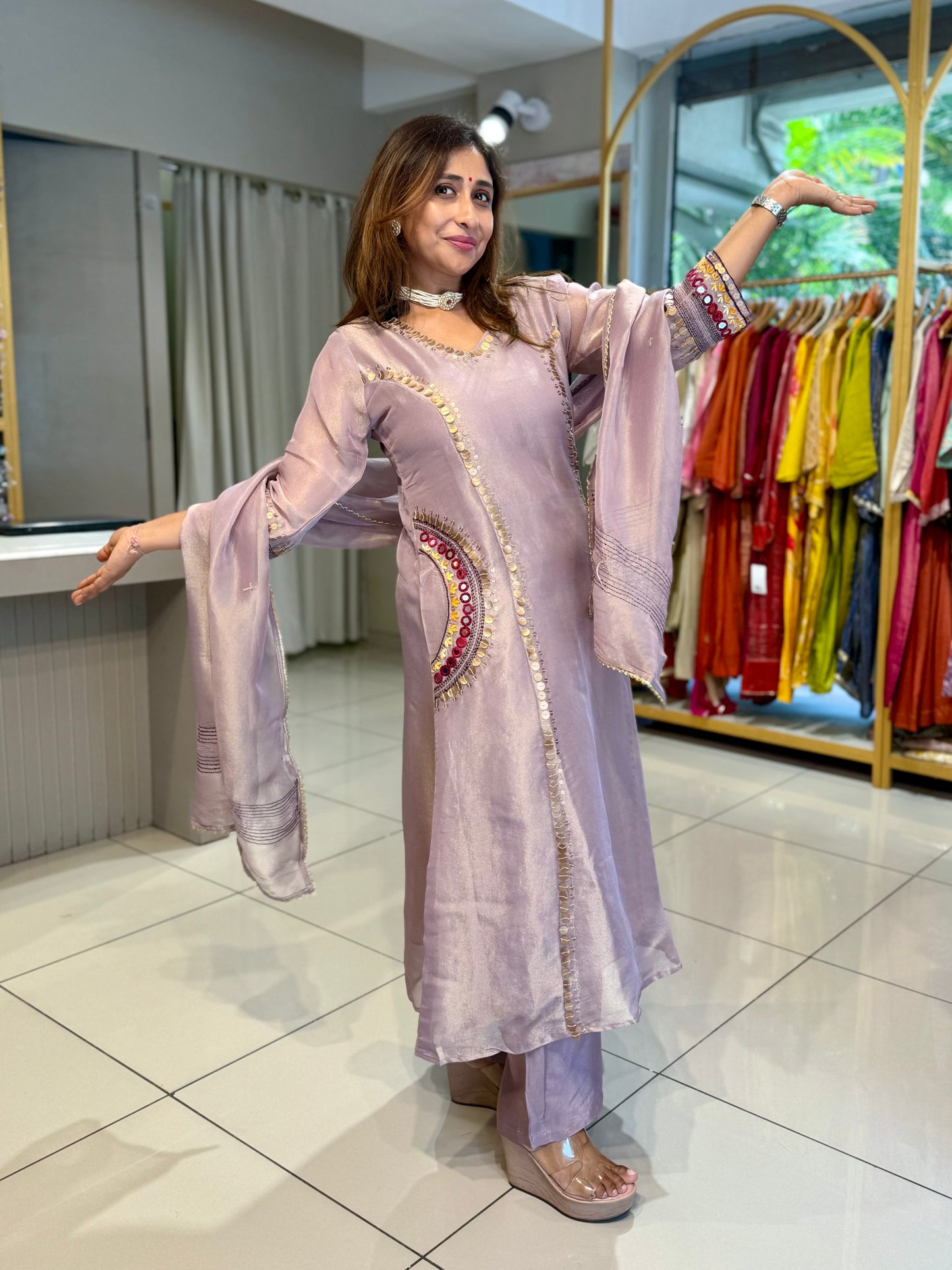 Purple tissue shimmer with Pocket embroidery