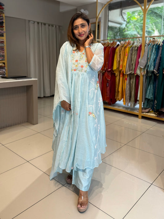 Ice Blue Dupatta Suit with Floral Thread Embroidery