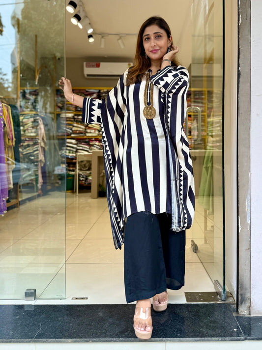 Crepe Kaftan black white stripes
