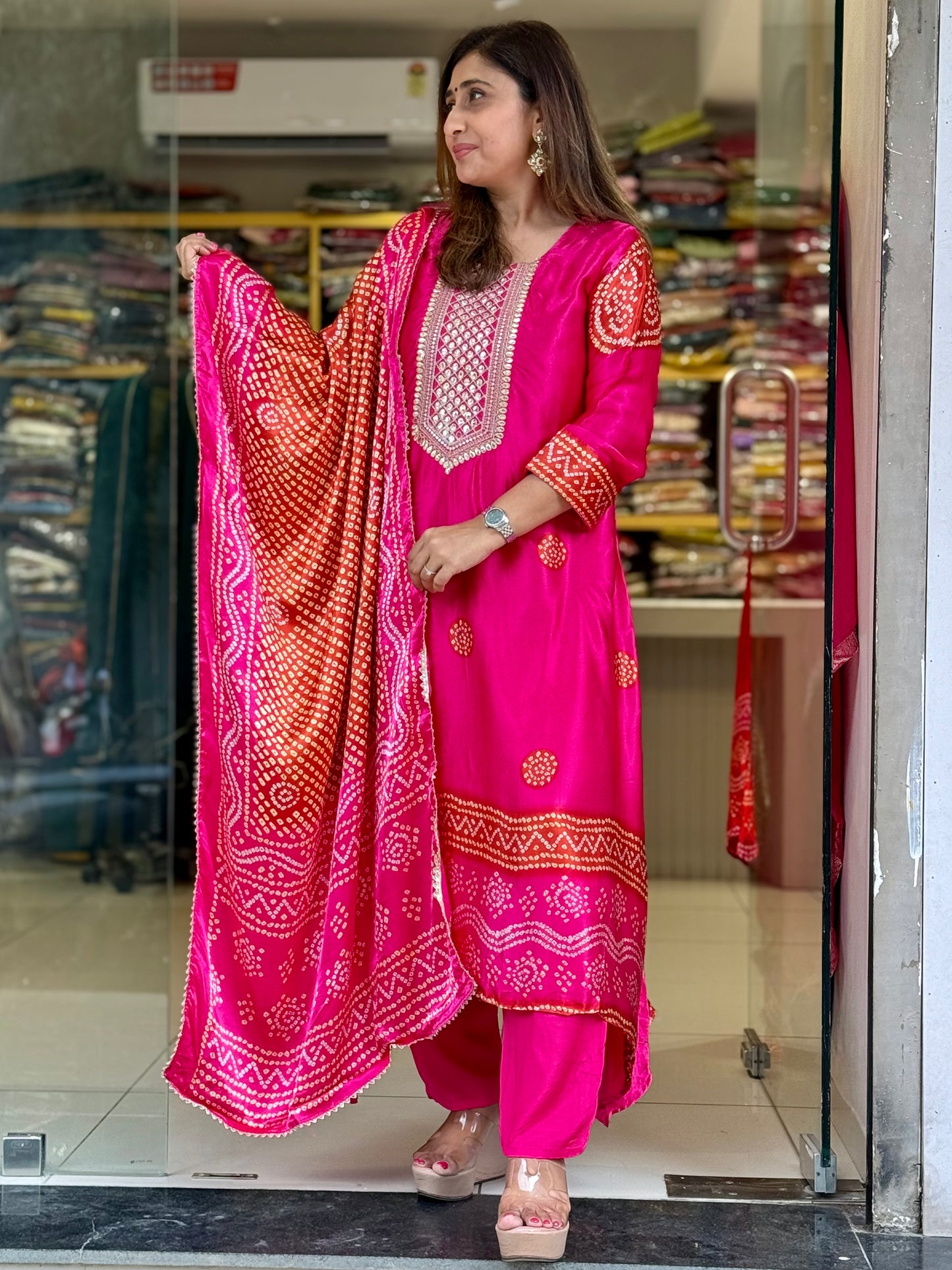 Gaji silk Bandhni Suit set - Pink